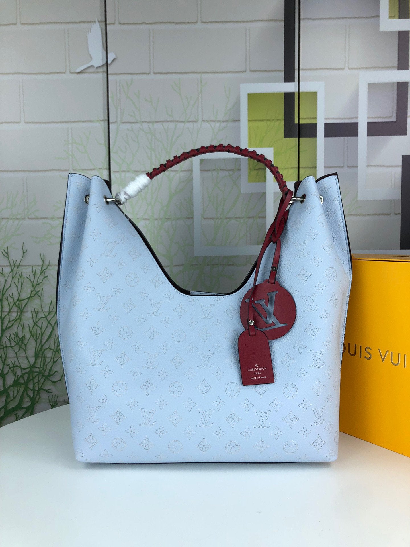 EN - New Arrival Bags LUV 050