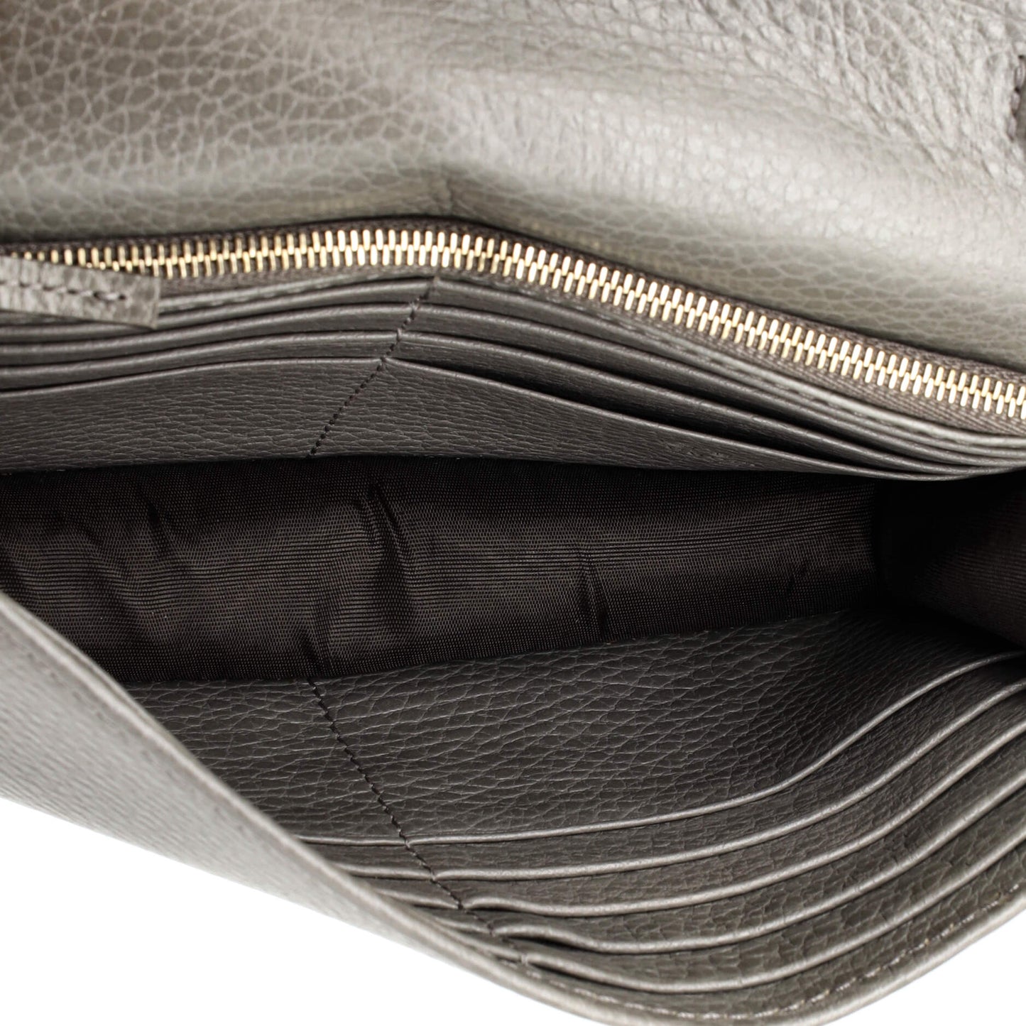 Interlocking Wallet on Chain Leather