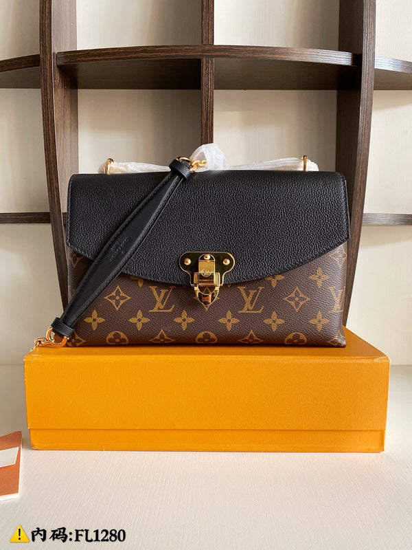 LOV2 Bags - Fashion Bags  2649