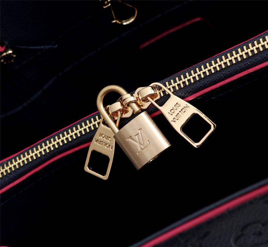 EN - New Arrival Bags LUV 040