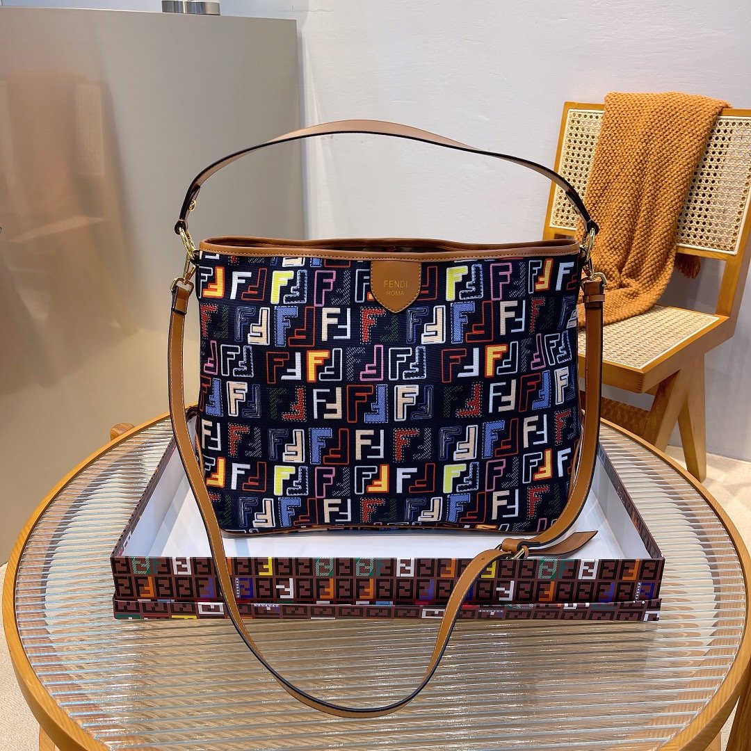 EN - New Arrival Bags FEI 194