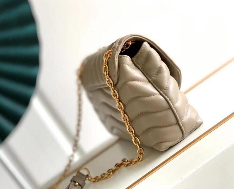 SAMC - LOV Bags - 1130