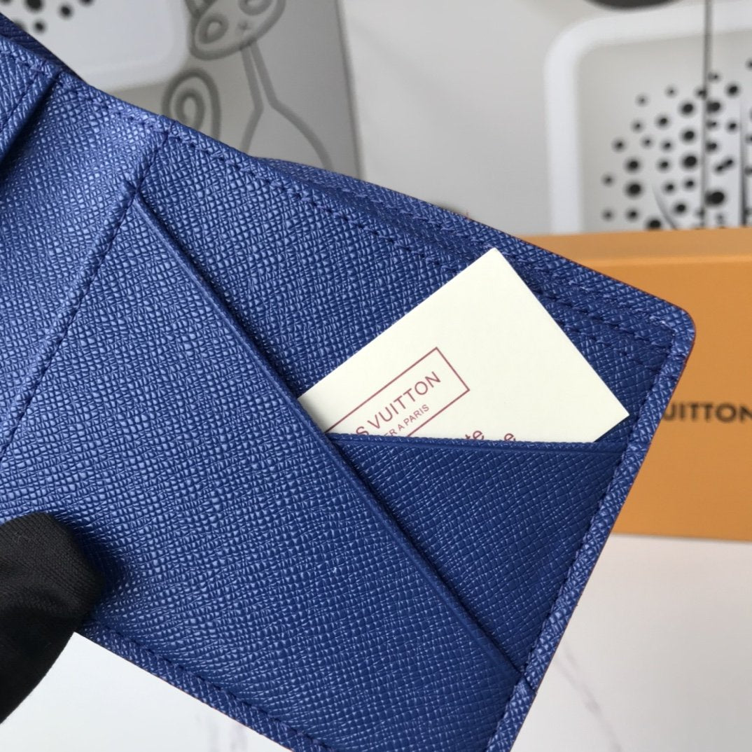 EN - New Arrival Wallet LUV 033