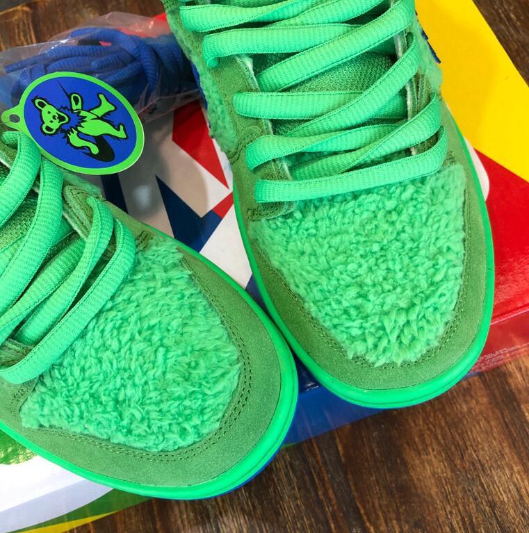 SAMC - NKE Shoes - 1812