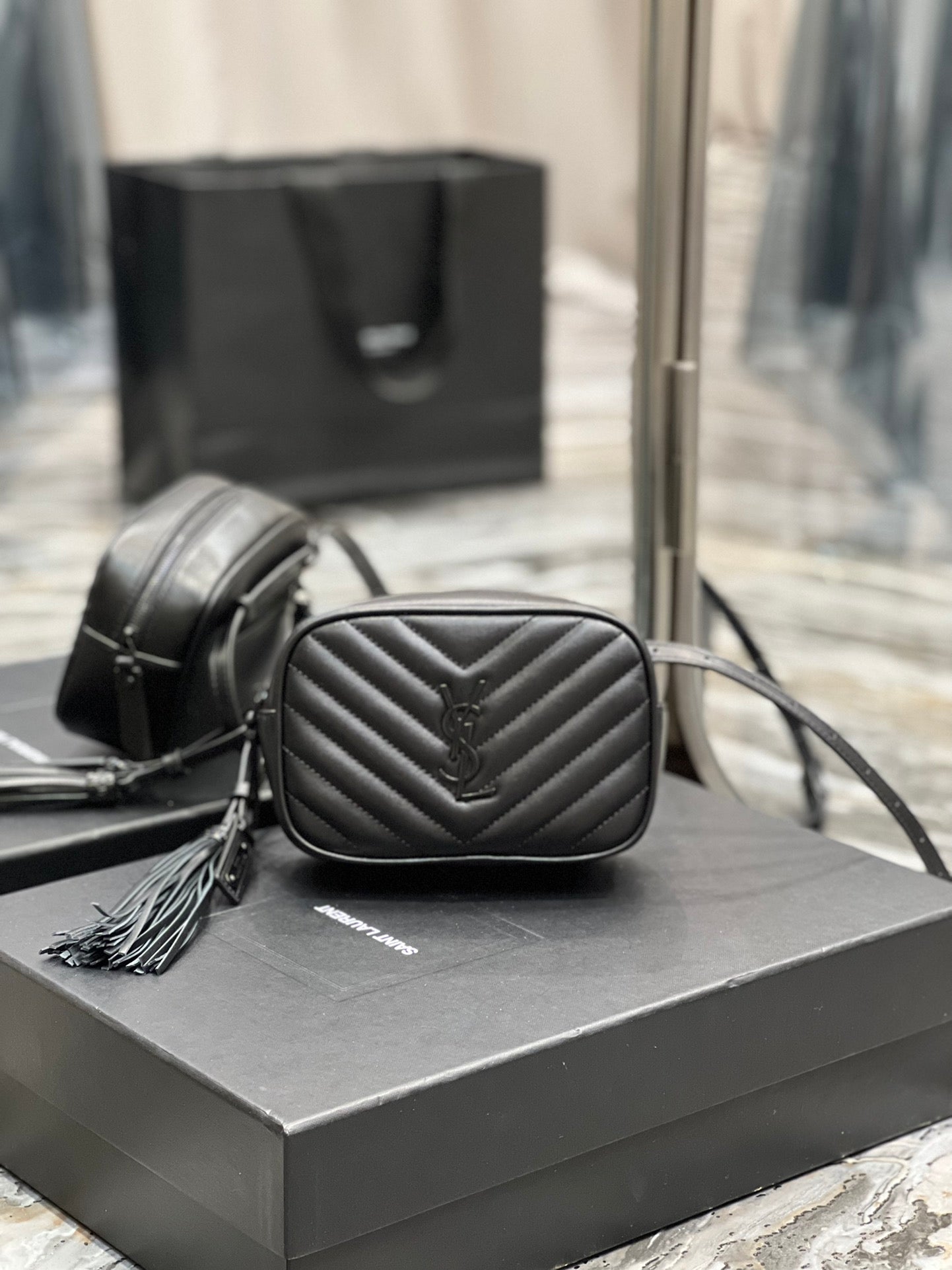 GLAMI Lou Belt Bag Black In MatelassÃƒÂ© Black Metal Hardware For Women 6.1in/15cm YSL 534817DV7081000