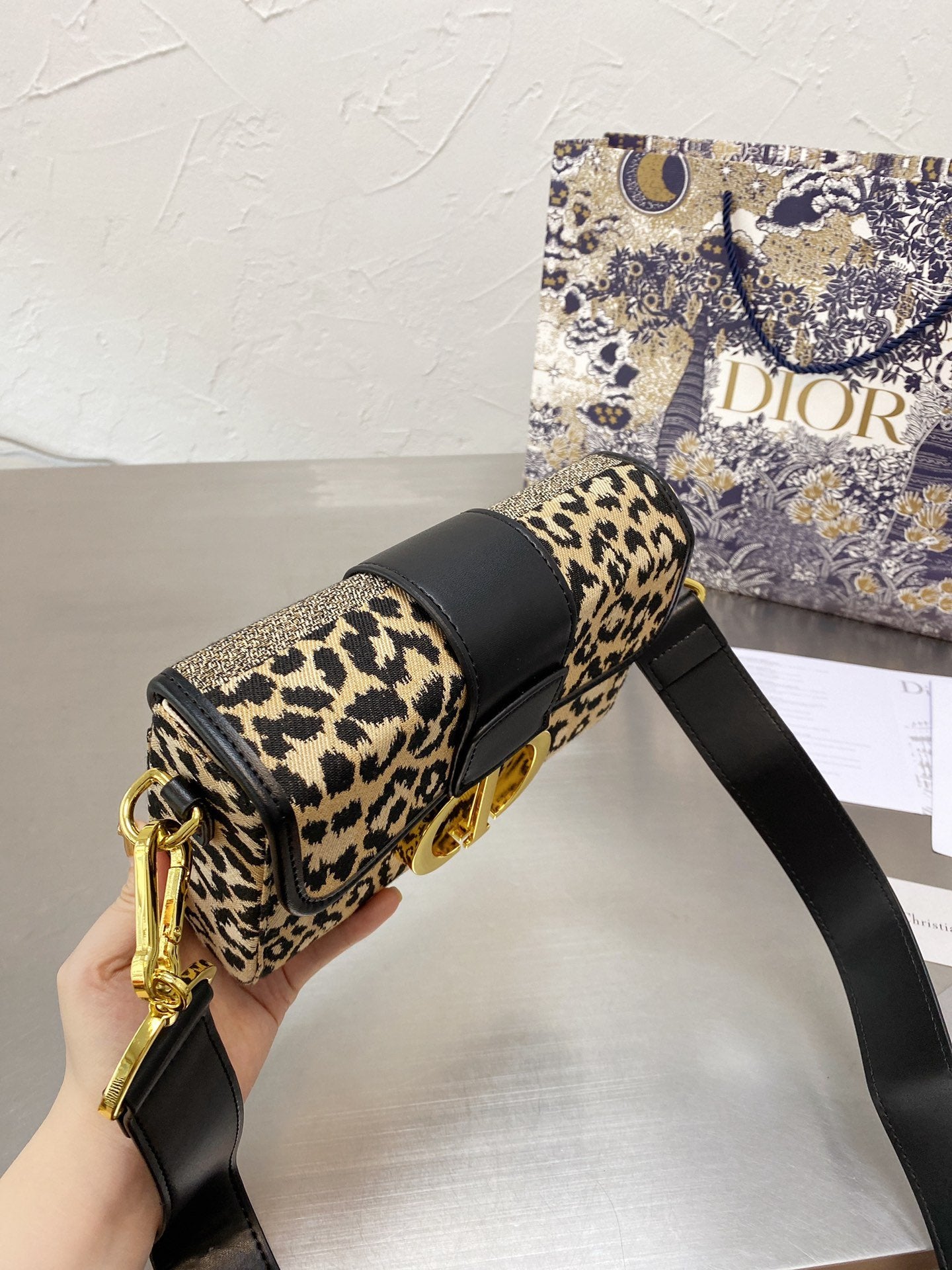 EN - New Arrival Bags DIR 329