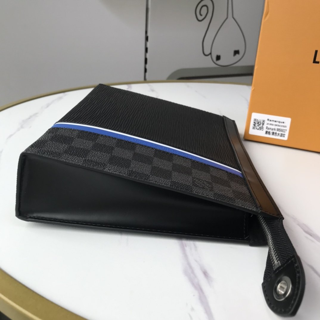EN - New Arrival Wallet LUV 072