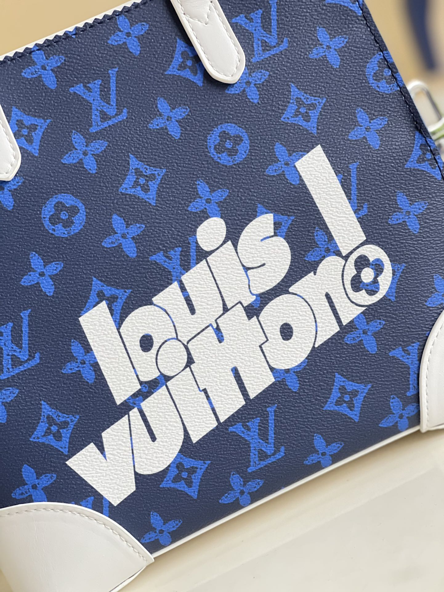 LV Litter Bag Vintage Monogram Canvas Blue By Virgil Abloh For Men, MenÃ¢â‚¬â„¢s Bags, Shoulder And Crossbody Bags 9.4in/24cm LV