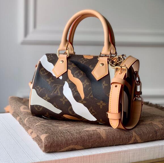 SAMC - LOV Bags - 3062