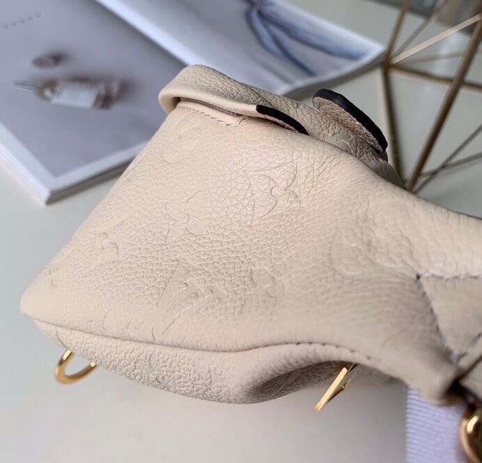 SAMC - LOV Bags - 2937
