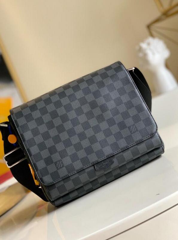 SAMC - LOV Bags - 2633