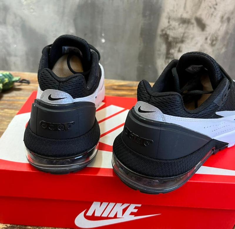 SAMC - NKE Shoes - 364