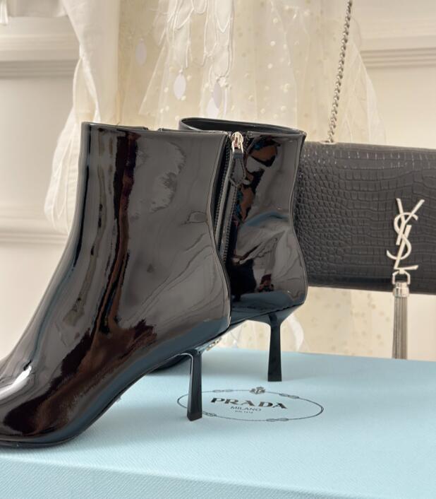 GlamyWomen Shoes - 192