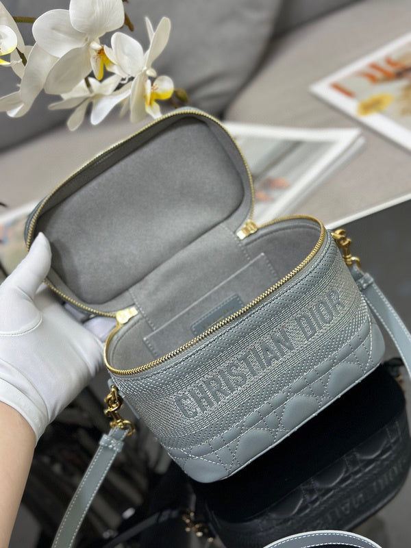 ELE - Dir Bags - 080