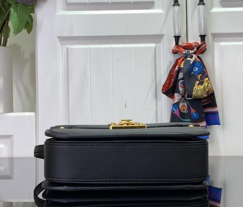 SAMC - LOV Bags - 920