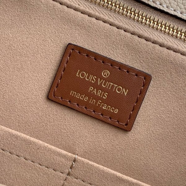 LOV2 Bags - Luxurious Bags  1391
