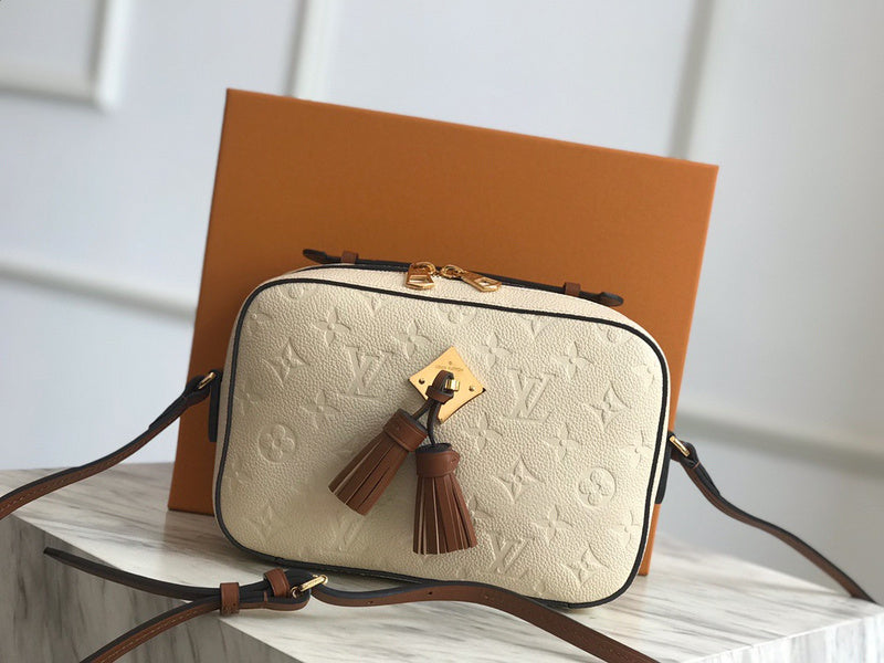 LOV2 Bags - Luxurious Bags  1058