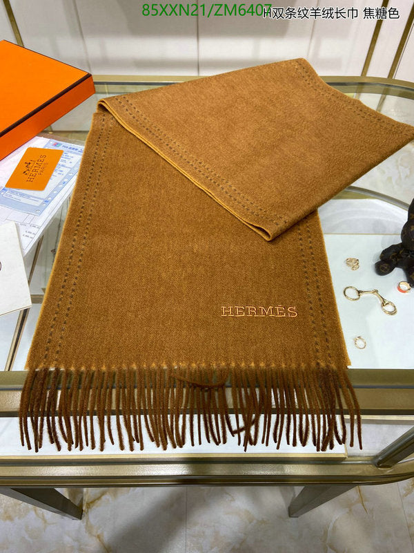 SAMC - HMS Scarves - 812