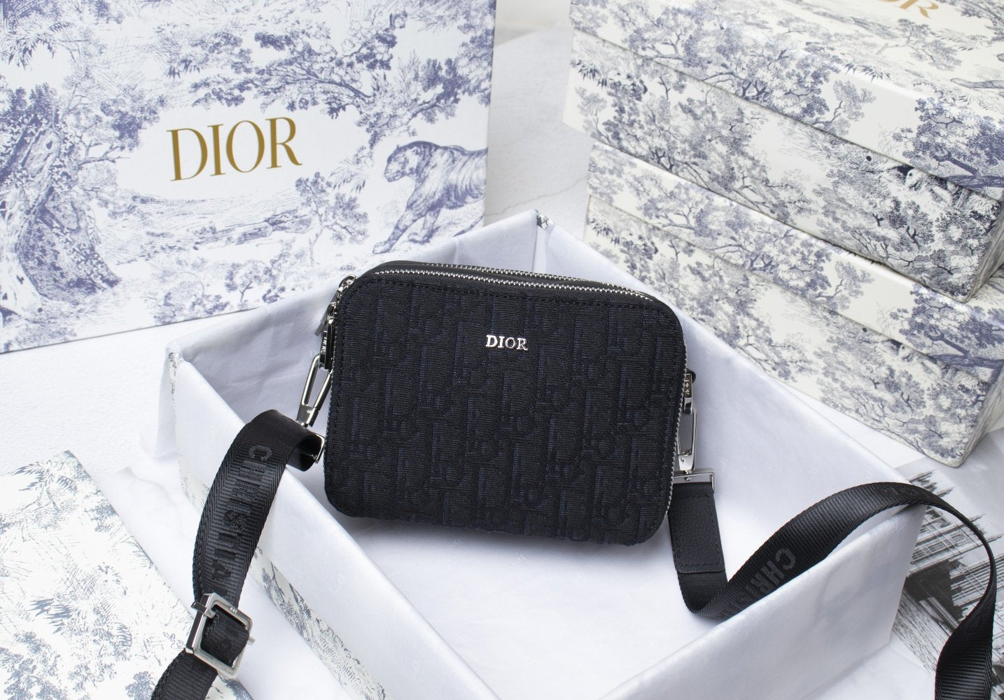 EN - New Arrival Bags DIR 098