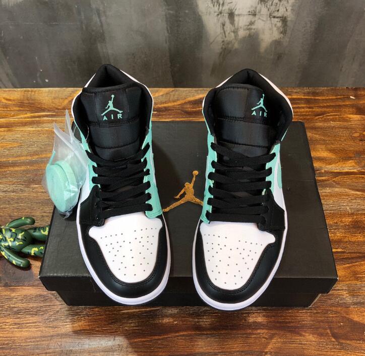 SAMC - NKE Shoes - 1778
