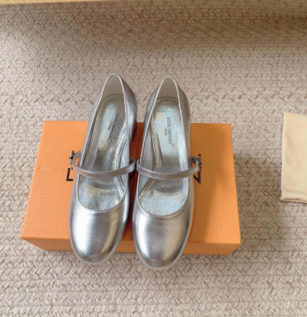 SAMC - LOV Women Shoes - 102