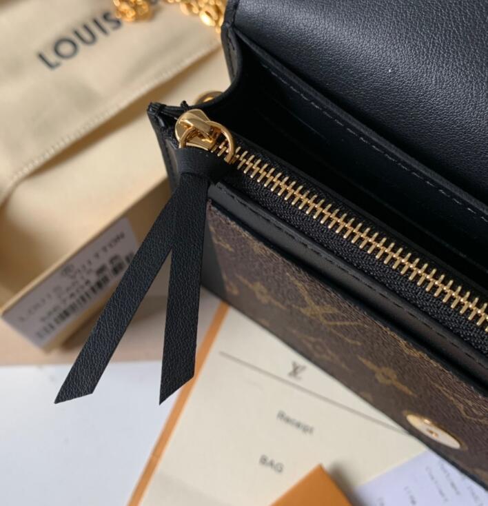 SAMC - LOV Bags - 2531