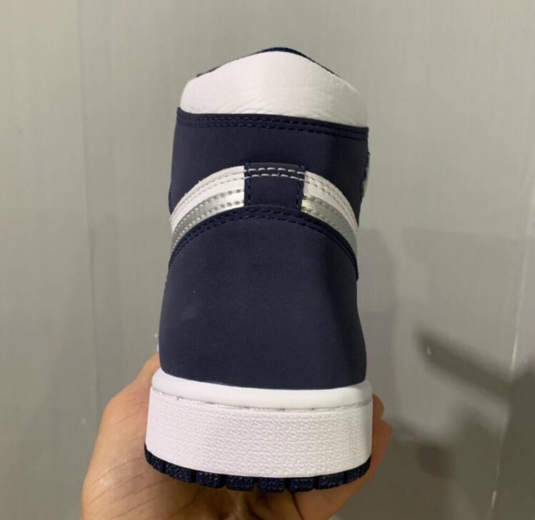 SAMC - NKE Shoes - 1380