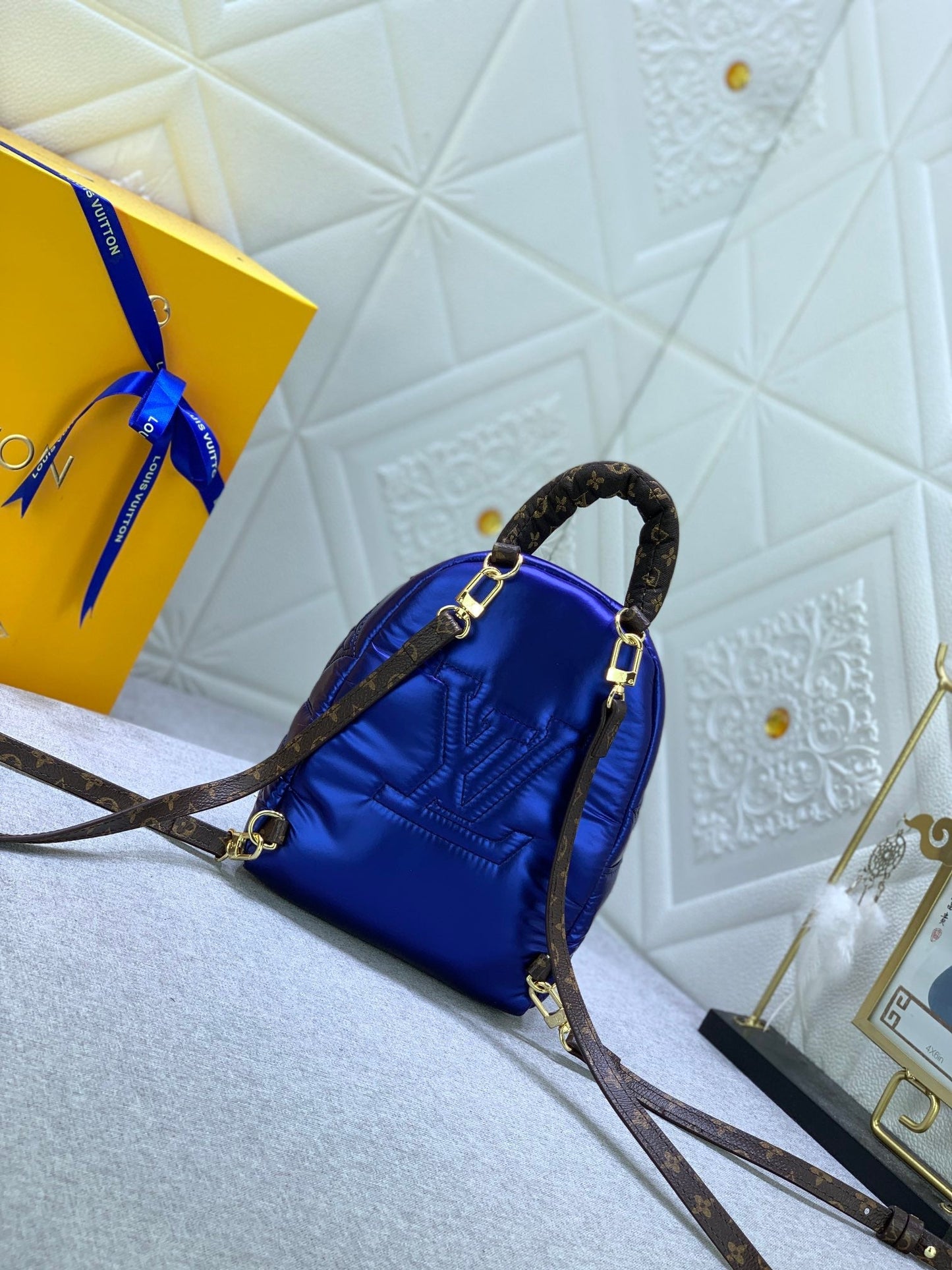 EN - New Bag LUV 642