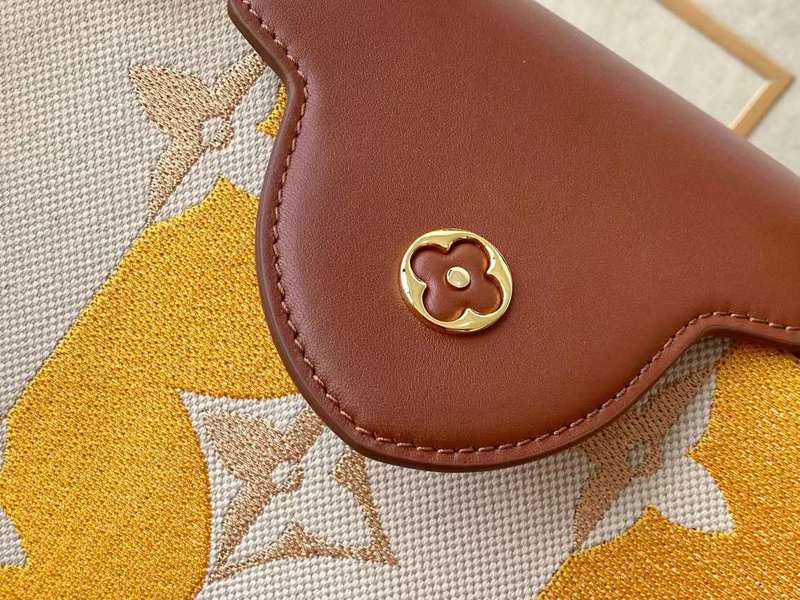 LOV2 Bags - Luxurious Bags  1102