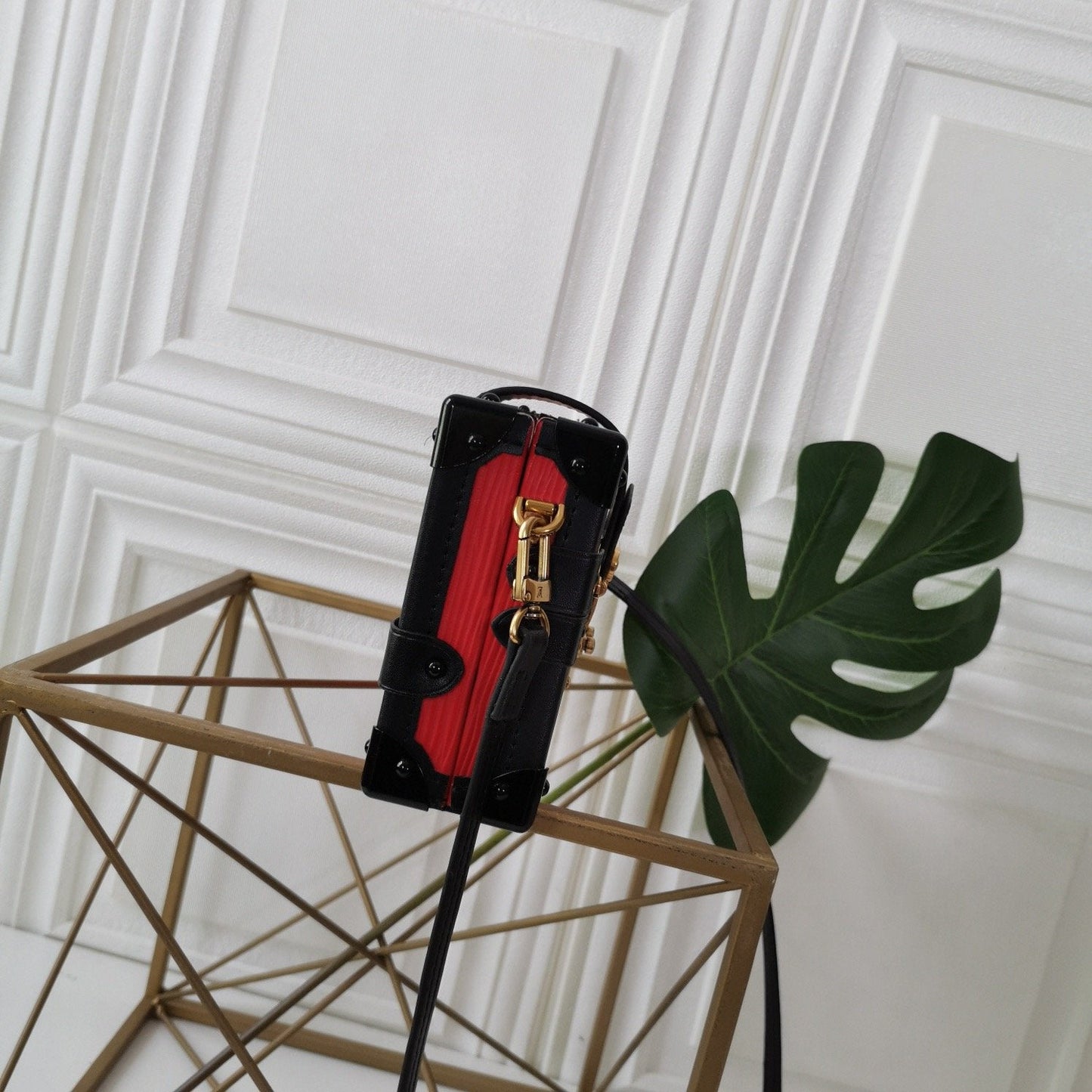 EN - New Arrival Bags LUV 240