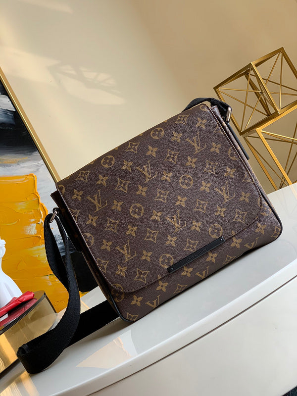 LOV2 Bags - Luxurious Bags  1244