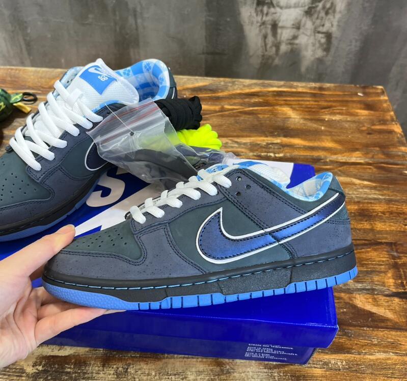 SAMC - NKE Shoes - 380