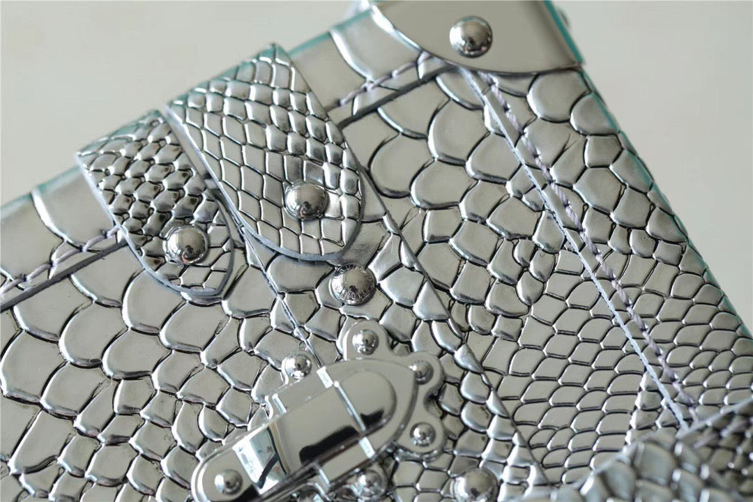LV Petite Malle High Shiny Alligator Silver For Women,  Shoulder And Crossbody Bags 7.9in/20cm LVÃ‚Â 