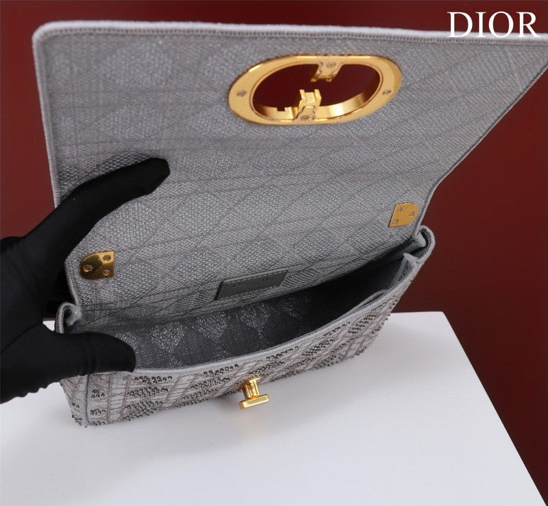 Glami Fashion - DIR Bags - 2009