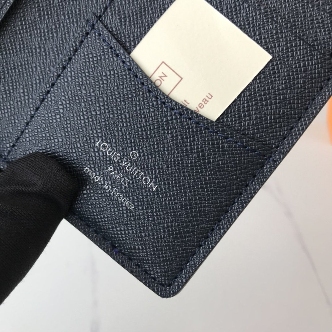 EN - New Arrival Wallet LUV 014