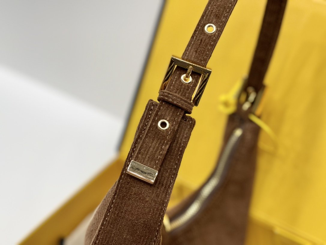 EN - New Arrival Bags FEI 200