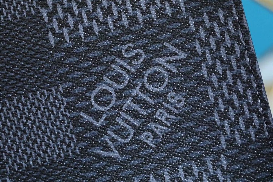 LV Pochette Voyage MM Damier Graphite 3D Canvas Grey For Men, Travel AcGLAMIssories 27cm LV N60444