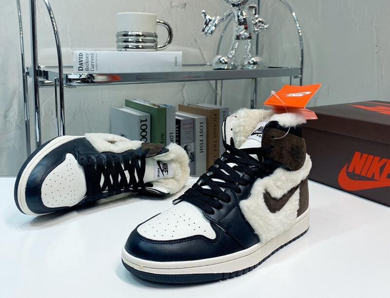 SAMC - NKE Shoes - 734