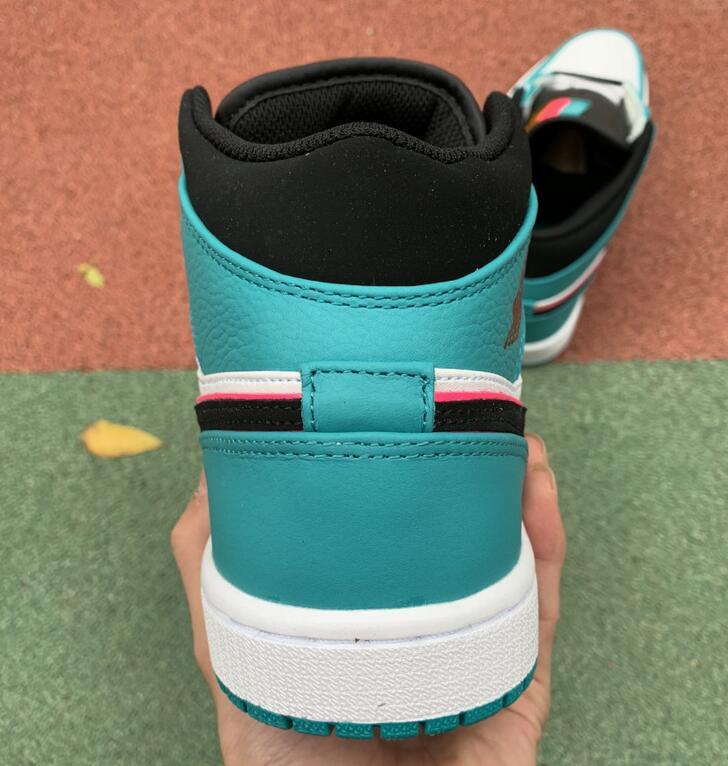 SAMC - NKE Shoes - 1478