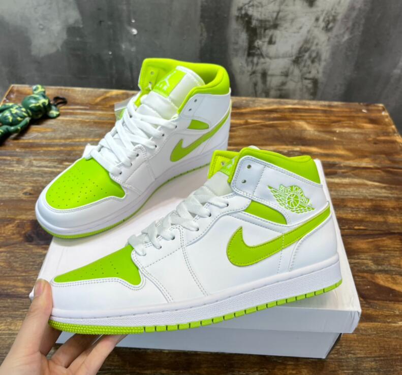 SAMC - NKE Shoes - 908