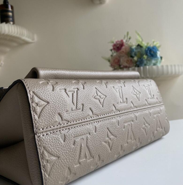 SAMC - LOV Bags - 1385