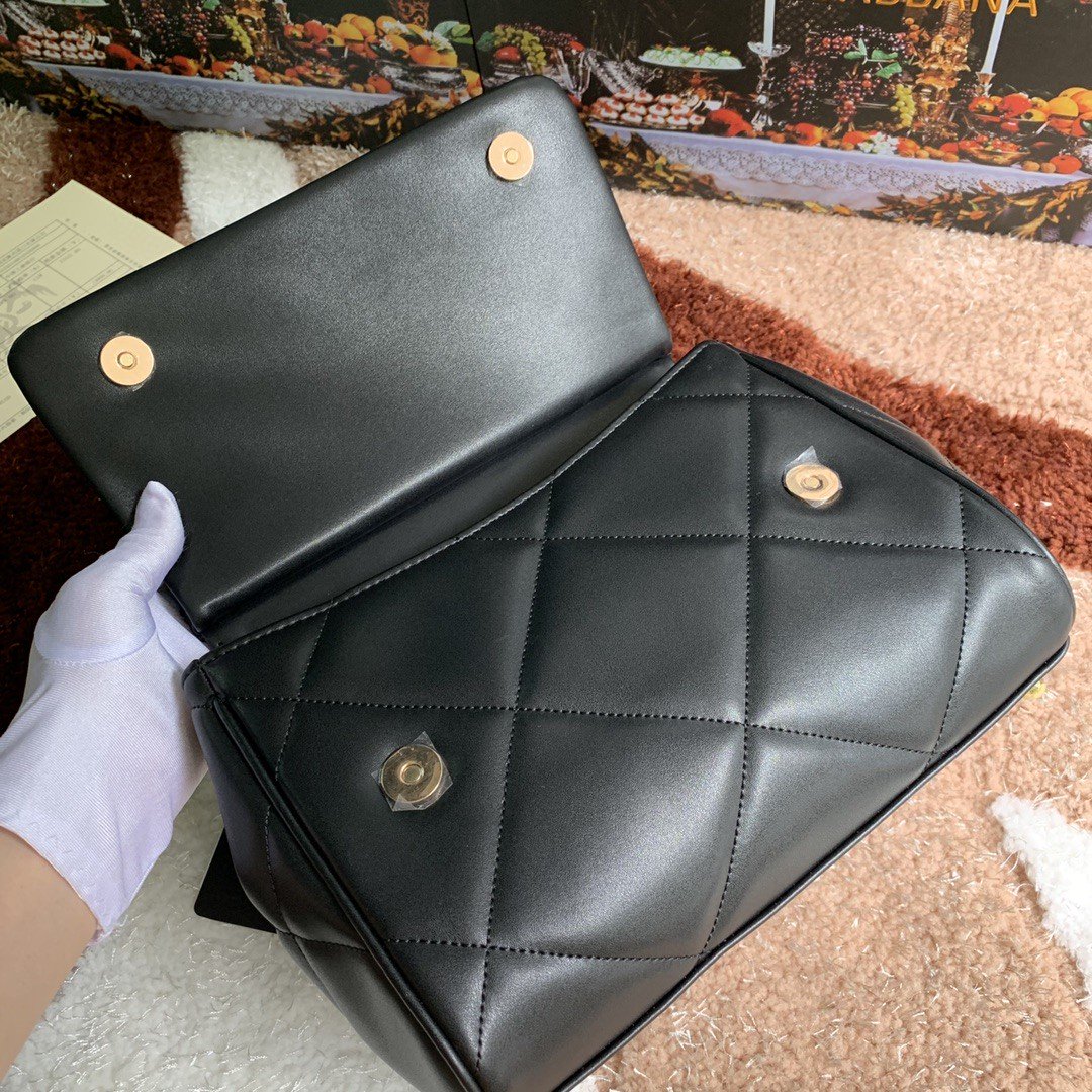 GLAMI MeGLAMIum Sicily Bag In Quilted Black For Women 10.2in/26cm GLAMI GLAMI6002AW59180999