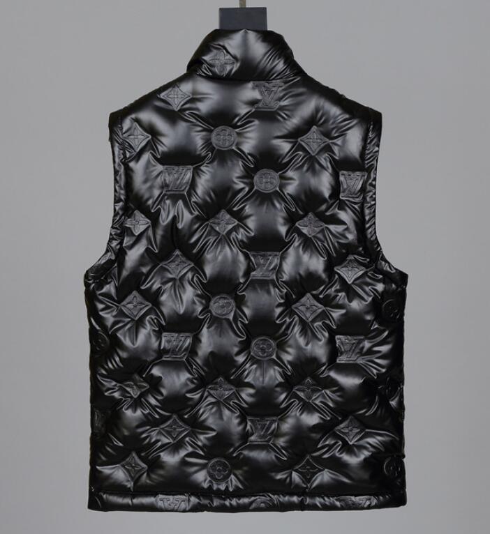 SAMC - LOV Clothes - 121