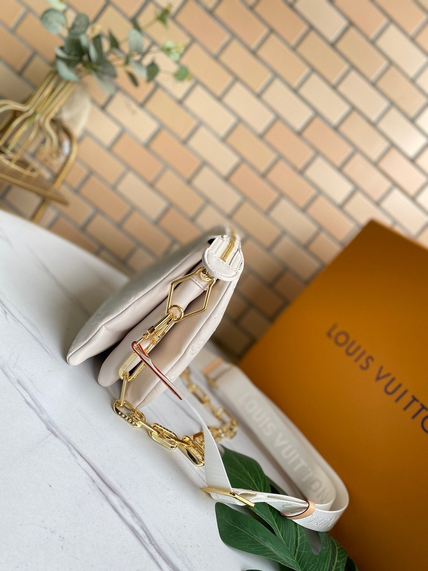 EN - New Arrival Bags LUV 133