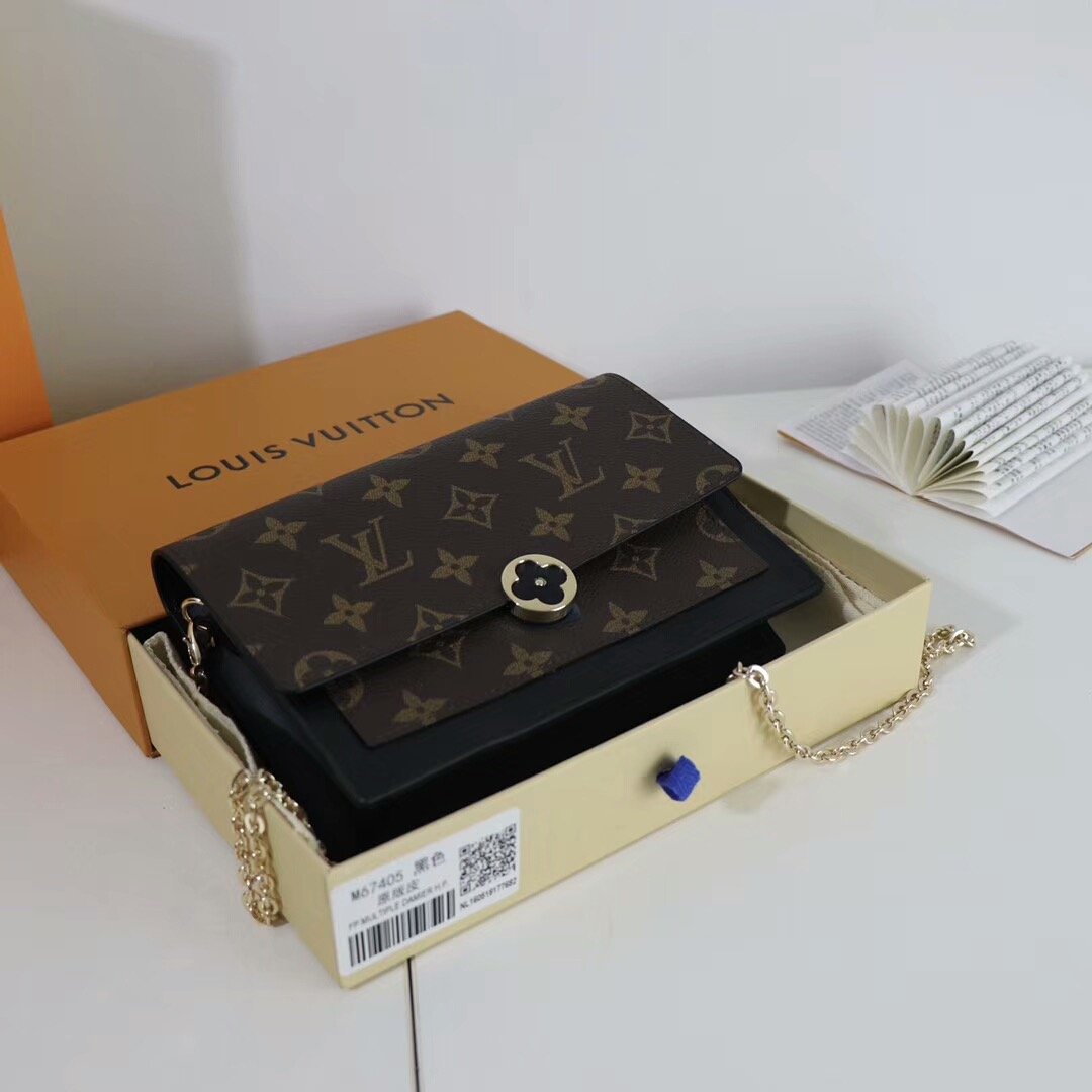 EN - New Arrival Bags LUV 152