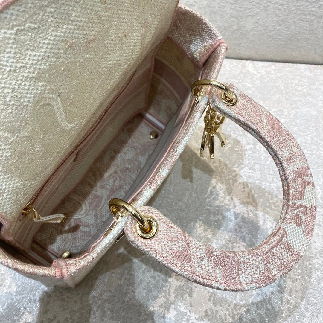 GLAMI MeGLAMIum Lady D-Lite Bag Rose Des Vents Toile de Jouy Embroidery, Pink Handbags, 24cm CD M0565OTDT_M912