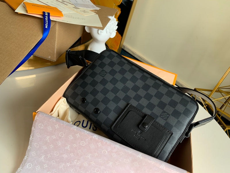 LOV2 Bags - Luxurious Bags  1226