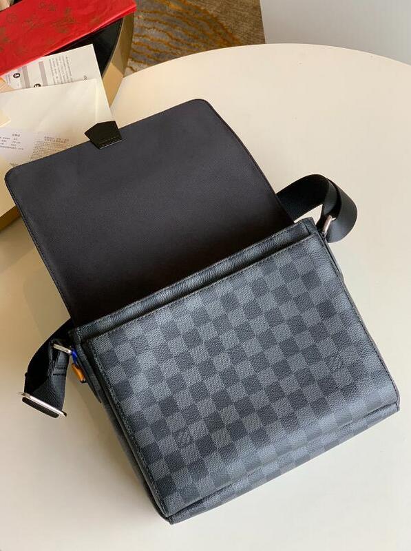 SAMC - LOV Bags - 2633