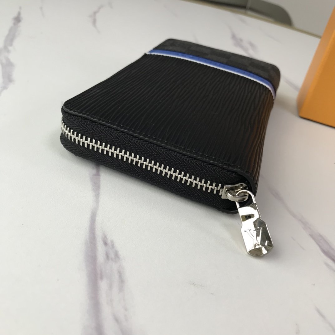 EN - New Arrival Wallet LUV 074