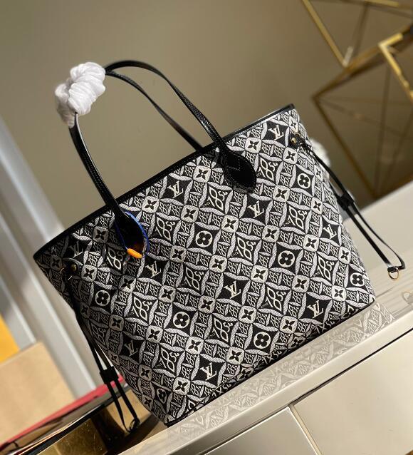 SAMC - LOV Bags - 2551